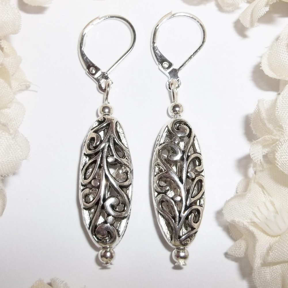 Elegant Silver Earrings Sophisticated Style Gift Idea For Her Beaded Dangle D428